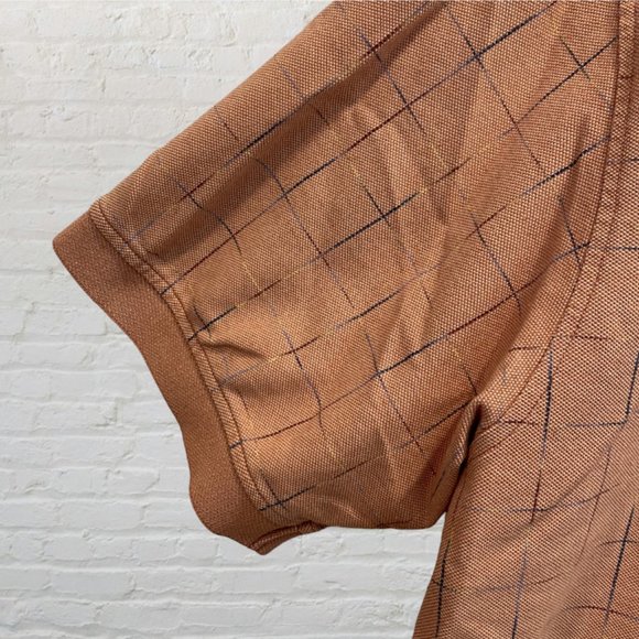 VAN HEUSEN -- Polo Shirt, Large Man, Short Sleeved, Collared - Picture 4 of 8